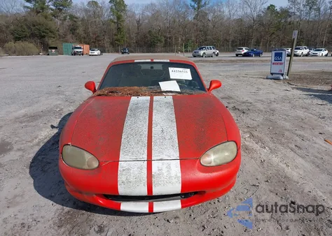 1999 Mazda Mx-5 Miata z USA, uszkodzony, nr VIN JM1NB3531X0102390